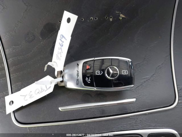W1KWJ8HB2MG088032 Mercedes-Benz Amg C 63 S