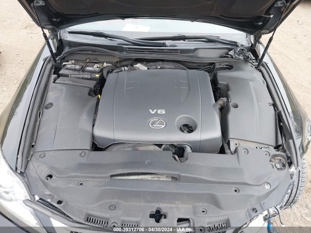 Lexus IS 250C 2015 JTHFF2C23F2533425 Image 10