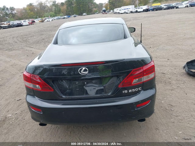 Lexus IS 250C 2015 JTHFF2C23F2533425 Image 16