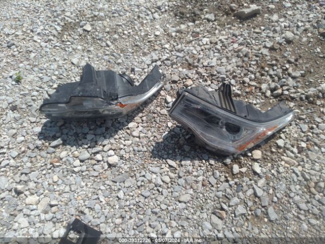 1GKKNSLS7KZ164268 GMC Acadia Sle-2