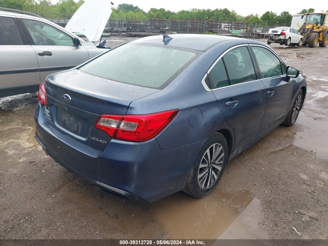Subaru Legacy 2.5i Premium 2018 4S3BNAC60J3023715 Image 4