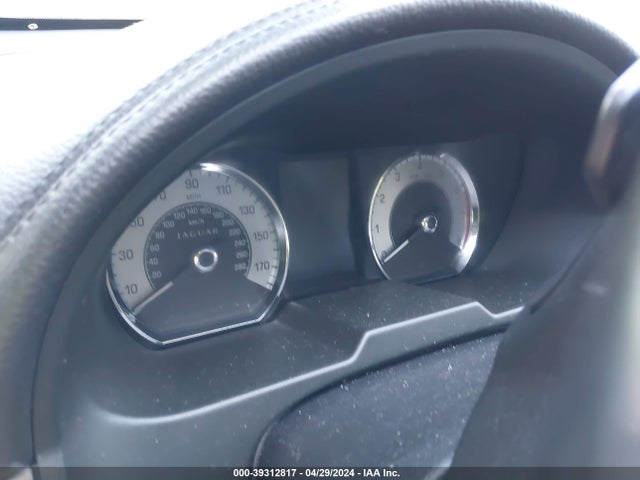 2009 JAGUAR XF SAJWA05B69HR05490 Photo 6
