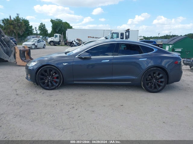 Tesla Model S 90d/p100d/p85d/p90d 2016 5YJSA1E40GF128645 Image 14