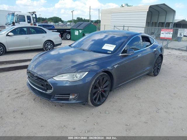 Tesla Model S 90d/p100d/p85d/p90d 2016 5YJSA1E40GF128645 Image 2