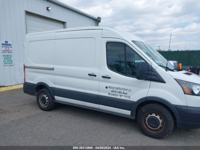 Ford Transit-150 2015 1FTYE1CM3FKA54253 Image 13