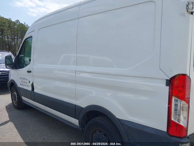 Ford Transit-150 2015 1FTYE1CM3FKA54253 Image 14