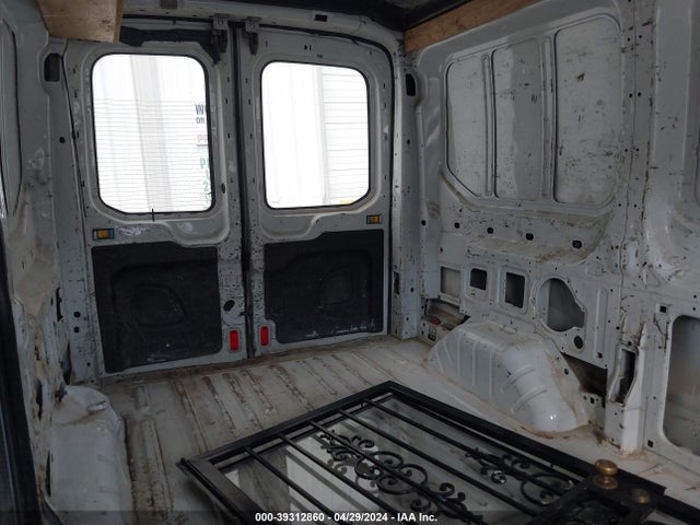 Ford Transit-150 2015 1FTYE1CM3FKA54253 Image 8