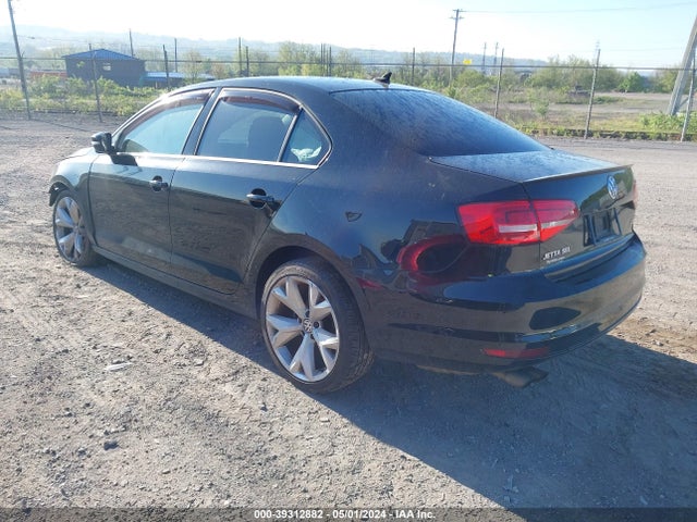 3VWL17AJ2FM219314 Volkswagen Jetta 1.8t Sel