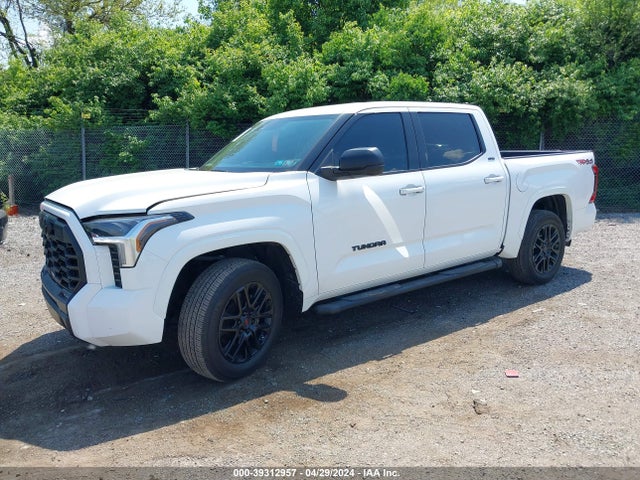 Toyota Tundra Sr5 2023 5TFLA5DB9PX078670 Image 2