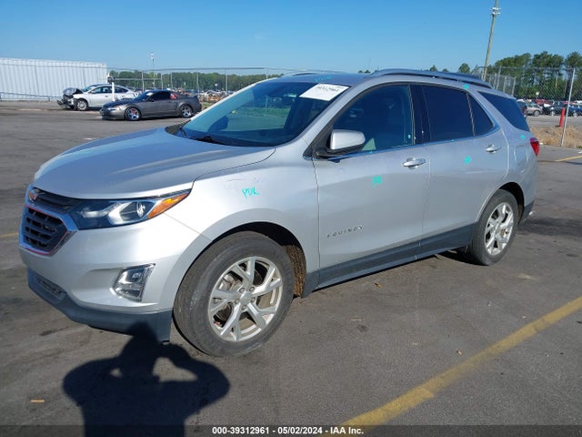 Chevrolet EQUINOX LT 2019 3GNAXLEX3KS680549 Image 2