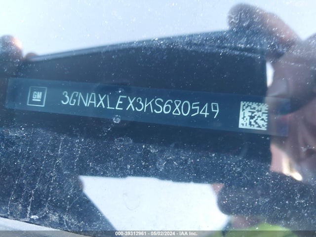 Chevrolet EQUINOX LT 2019 3GNAXLEX3KS680549 Image 9
