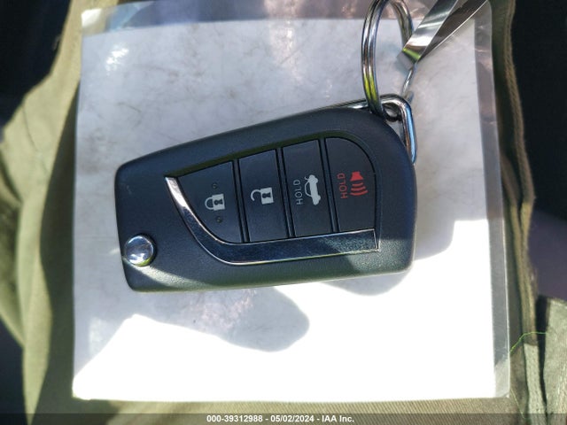 Toyota CAMRY LE 2022 4T1C11AK4NU658352 Image 11