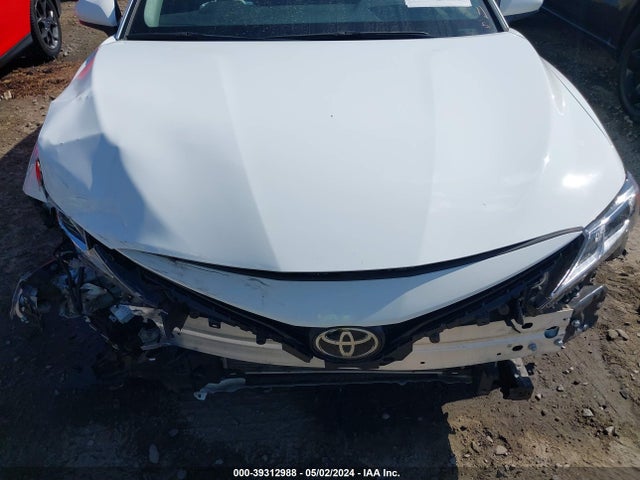 Toyota CAMRY LE 2022 4T1C11AK4NU658352 Image 6