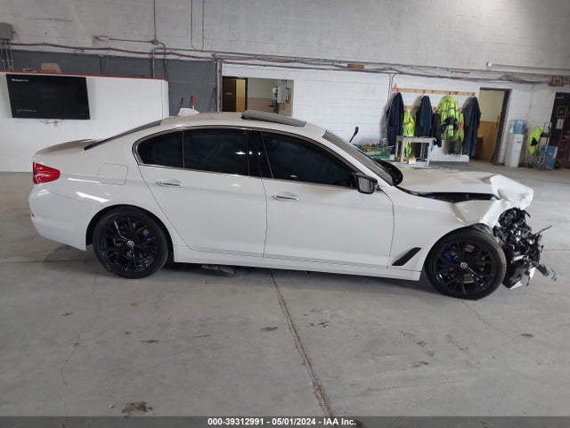 WBAJE7C51JWC99566 BMW 540i Xdrive