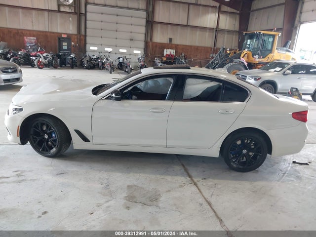 WBAJE7C51JWC99566 BMW 540i Xdrive