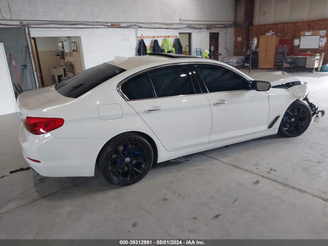 WBAJE7C51JWC99566 BMW 540i Xdrive