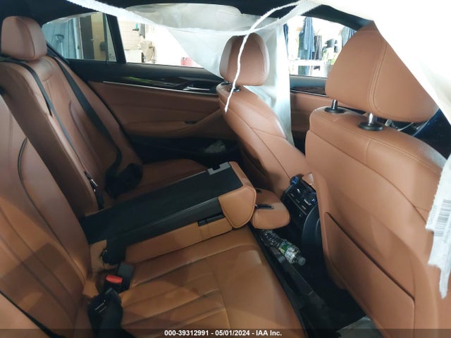 WBAJE7C51JWC99566 BMW 540i Xdrive