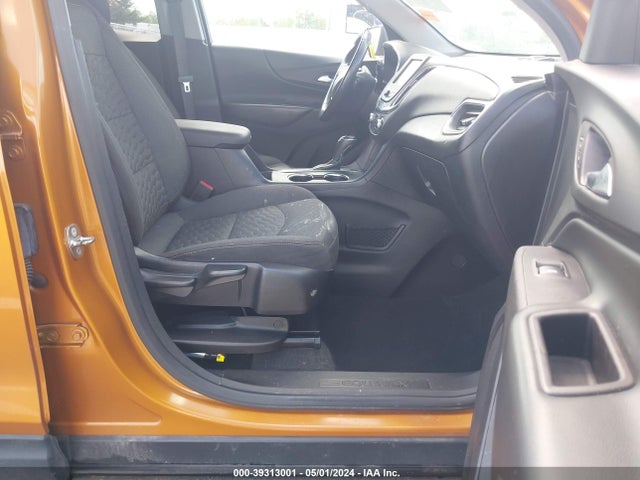 Chevrolet EQUINOX LT 2018 2GNAXSEV1J6196384 Image 5