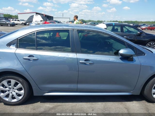 JTDEPMAE8N3025432 Toyota COROLLA LE