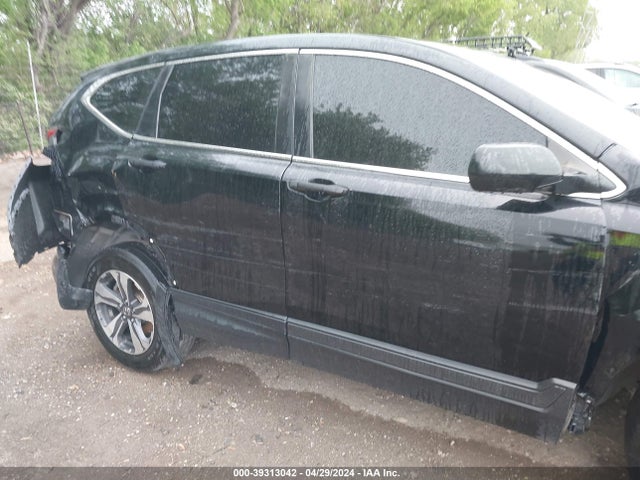 Honda CR-V LX 2018 2HKRW6H38JH219848 Image 13