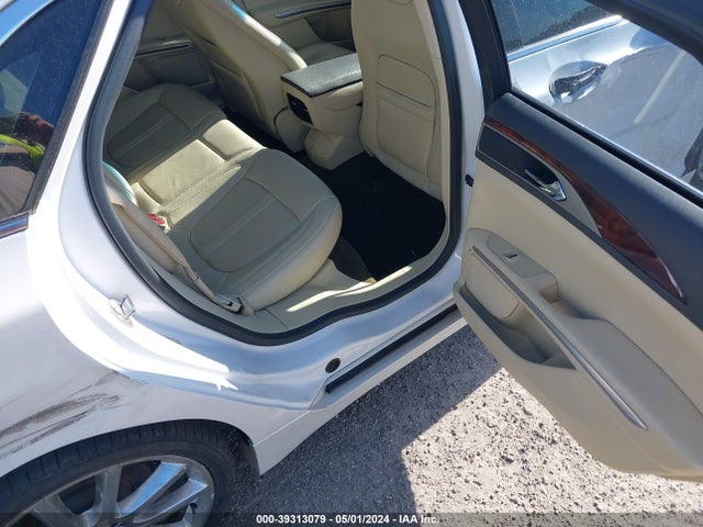 3LN6L2GK4ER821917 Lincoln MKZ
