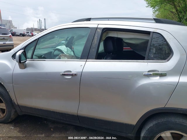 Chevrolet Trax Lt 2018 KL7CJPSBXJB601324 Image 14
