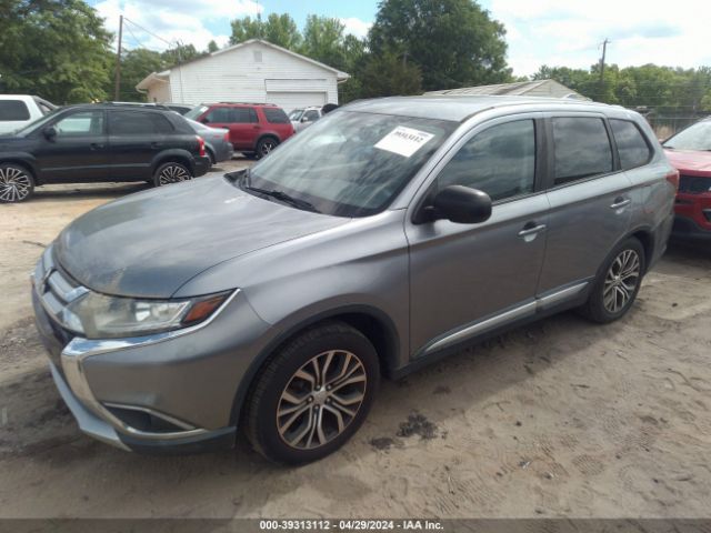 JA4AD2A37HZ032183 Mitsubishi Outlander Es