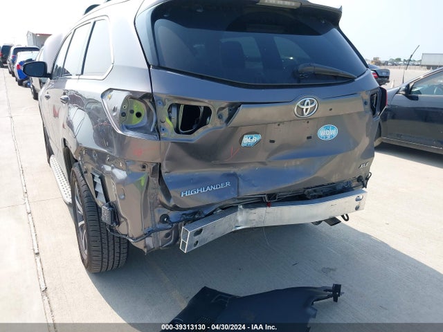 Toyota Highlander Xle 2017 5TDKZRFH1HS520961 Image 6