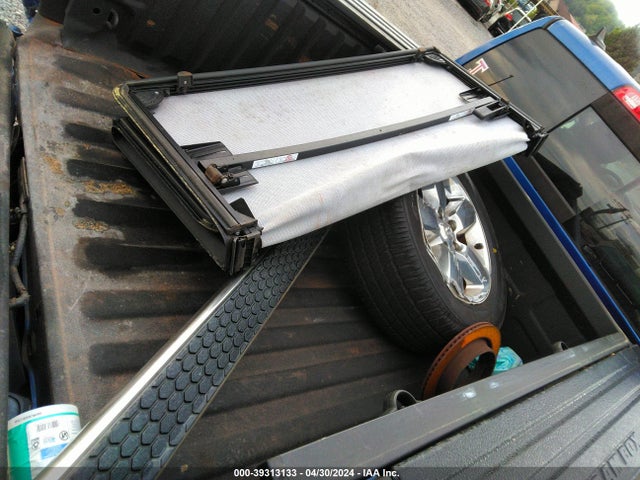 1C6RR7LT0HS603937 RAM 1500 Big Horn  4x4 5'7 Box