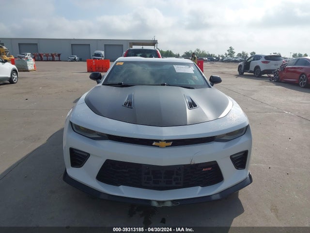39313185 :رقم المزاد ، 1G1FE1R72H0178076 vin ، 2017 Chevrolet Camaro 1ss مزاد بيع
