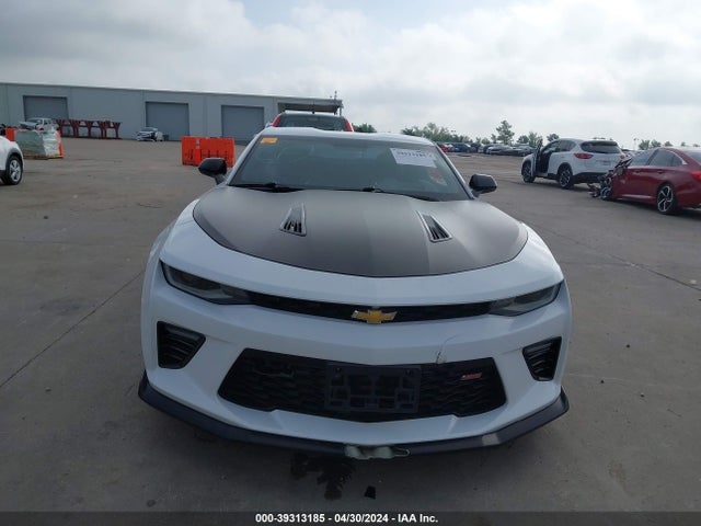 39313185 :رقم المزاد ، 1G1FE1R72H0178076 vin ، 2017 Chevrolet Camaro 1ss مزاد بيع