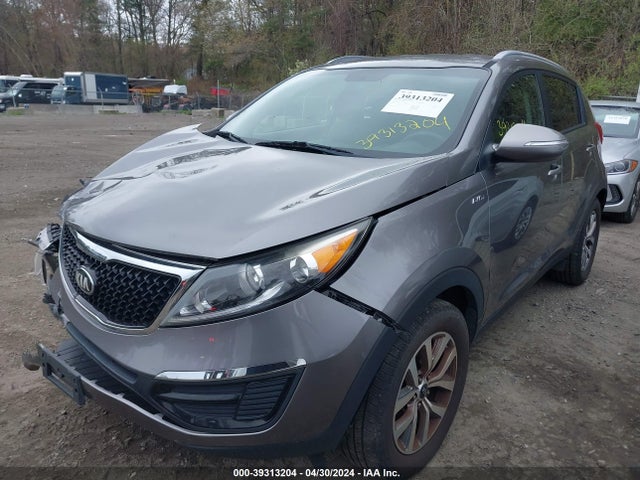 KIA Sportage Lx 2015 KNDPBCACXF7700420 Image 2