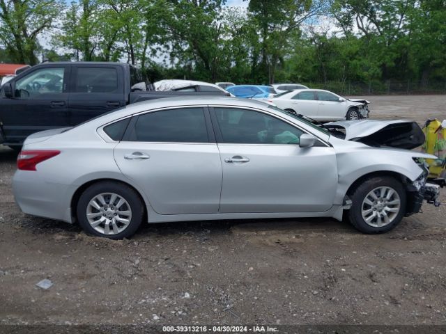 1N4AL3AP4JC298499 Nissan Altima 2.5 S