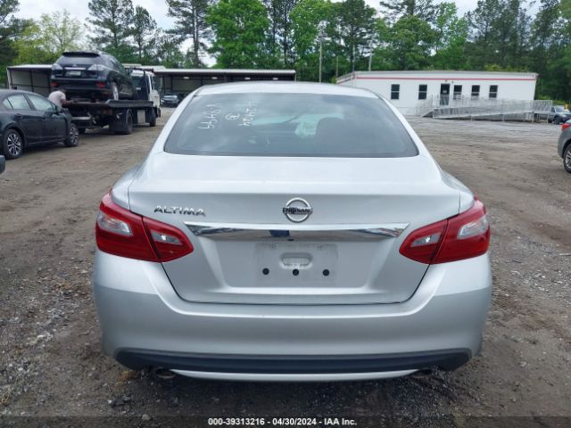 1N4AL3AP4JC298499 Nissan Altima 2.5 S