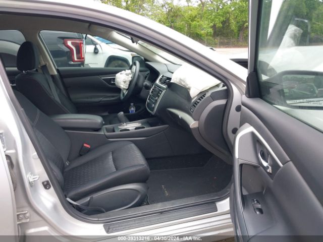 1N4AL3AP4JC298499 Nissan Altima 2.5 S