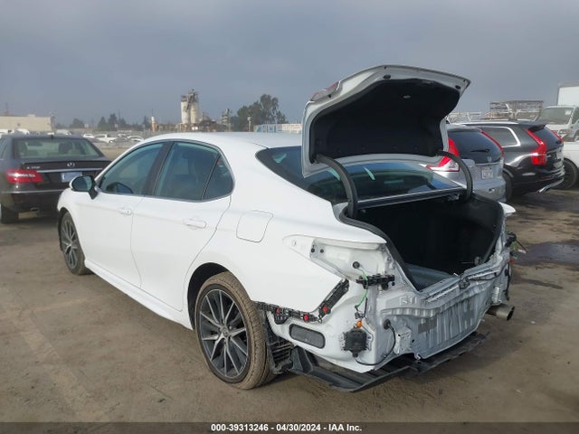 Toyota CAMRY SE 2022 4T1T11AK1NU692216 Image 3