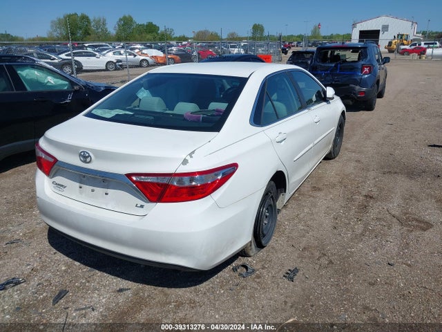 Toyota CAMRY LE 2015 4T4BF1FK2FR492233 Image 4