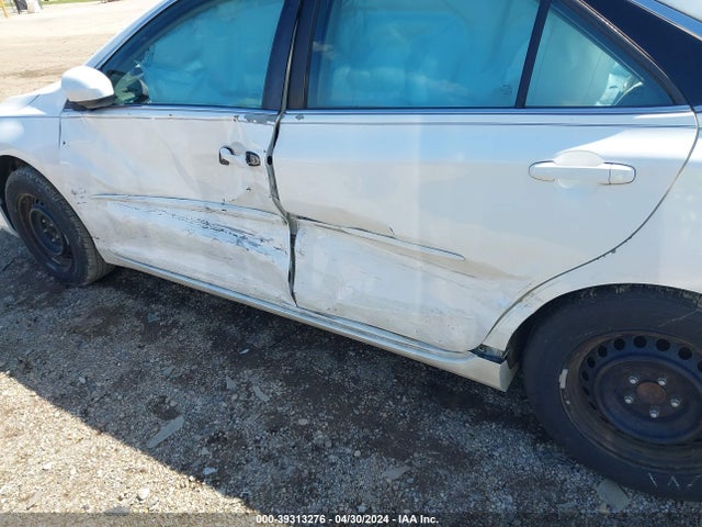 Toyota CAMRY LE 2015 4T4BF1FK2FR492233 Image 6