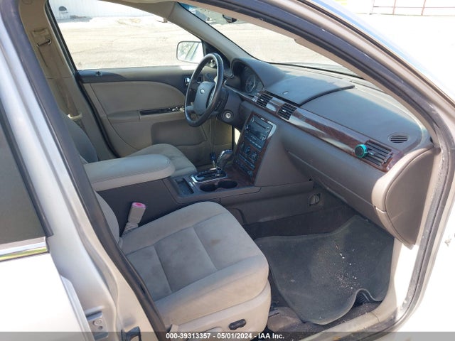2008 Ford Taurus Sel მანქანა იყიდება აუქციონზე, vin: 1FAHP24W18G184527, აუქციონის ნომერი: 39313357