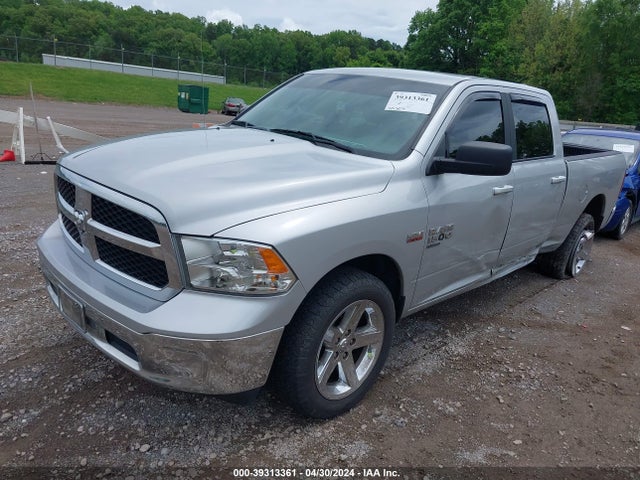RAM 1500 Classic Slt  4x4 6'4 Box 2019 1C6RR7TT3KS513236 Image 2
