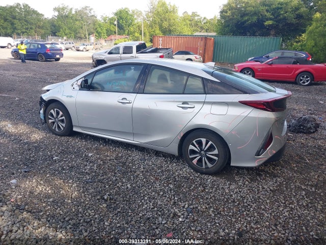 Toyota Prius Prime Advanced 2017 JTDKARFP3H3006237 Image 3