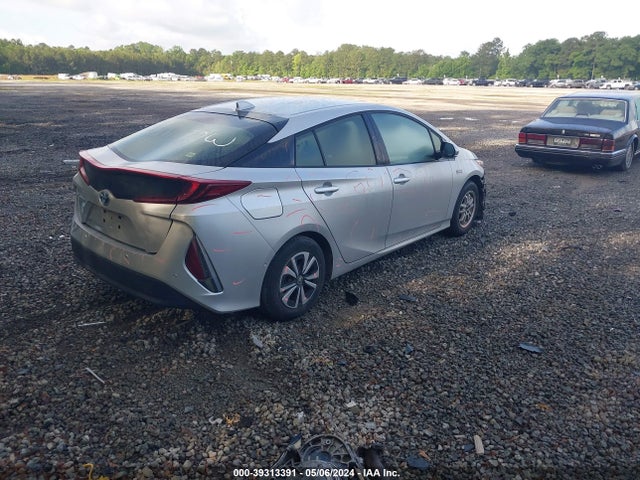 Toyota Prius Prime Advanced 2017 JTDKARFP3H3006237 Image 4