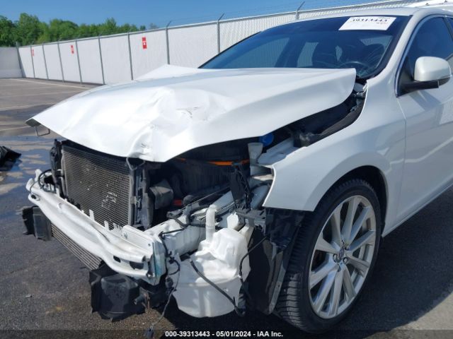 LYV402FM1GB090182 Volvo S60 Inscription T5 Drive-e Platinum