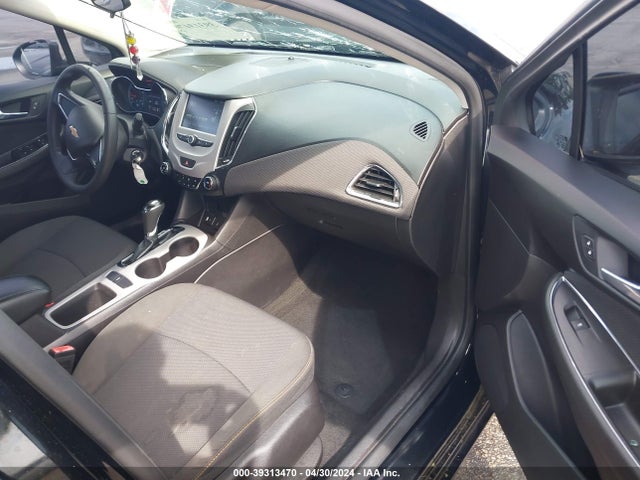 Chevrolet Cruze Ls Auto 2017 1G1BC5SM6H7112133 Image 5