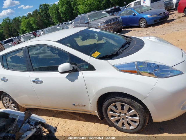 Nissan LEAF S 2015 1N4AZ0CP8FC329710 Image 14