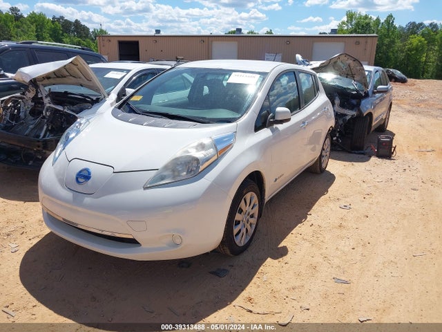 Nissan LEAF S 2015 1N4AZ0CP8FC329710 Image 2