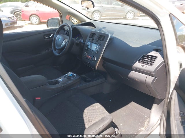 Nissan LEAF S 2015 1N4AZ0CP8FC329710 Image 5