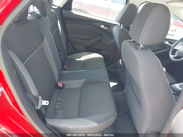 Ford FOCUS SE 2014 1FADP3F2XEL104529 Image 8