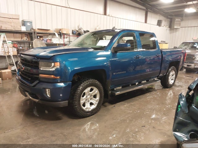 Chevrolet Silverado 1500 2lt 2018 3GCUKREC8JG355062 Image 2