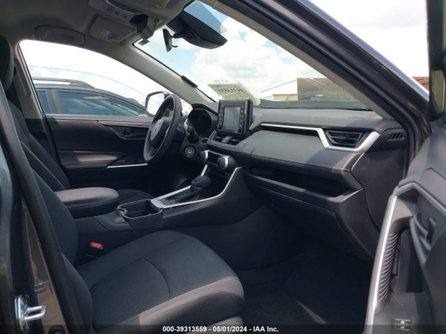 Toyota RAV4 LE 2020 2T3K1RFV7LC039540 Image 5
